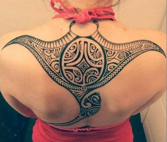 100 nuostabių Polinezijos tatuiruočių nuotraukų