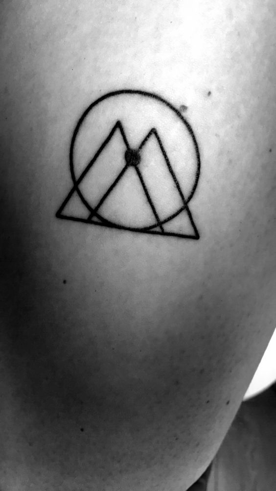 111 Dvynių tatuiruotės - raskite tinkamiausią!