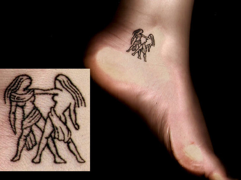 111 Dvynių tatuiruotės - raskite tinkamiausią!