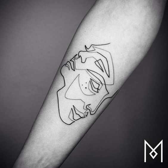 111 Dvynių tatuiruotės - raskite tinkamiausią!