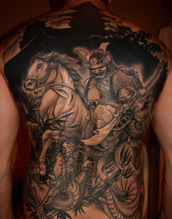 144 Unikali samurajų tatuiruotė