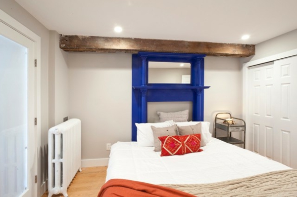 tradisjonelt farget design seng rød blå hvit