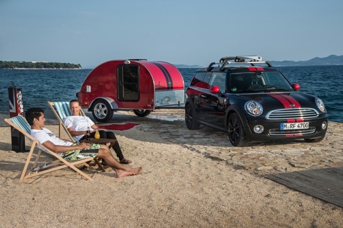 mini karavan na pláži
