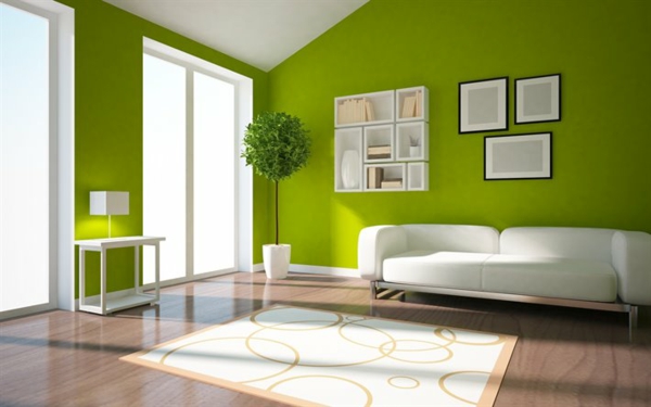 grønn stue frisk veggmaling lys sofa skråtak