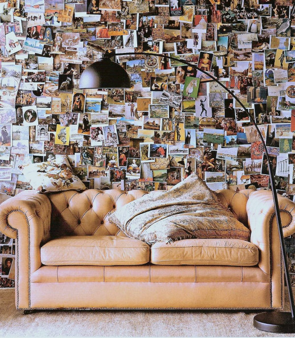 DIY veggkunst postkort sofa gulvlampe