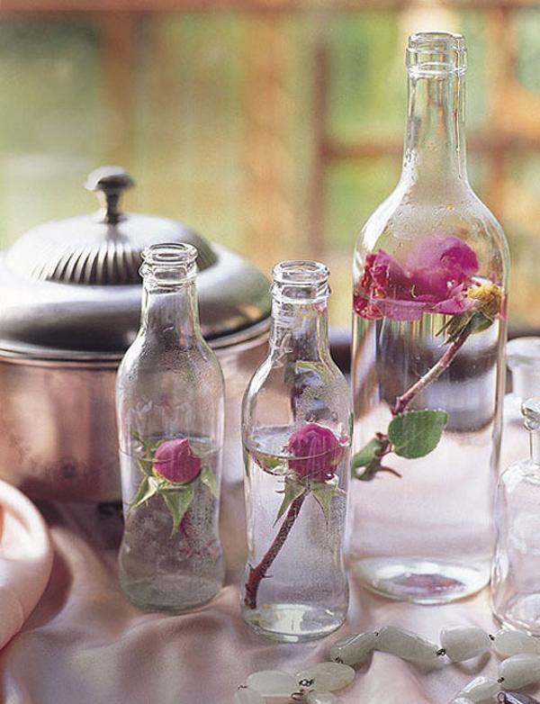 sevgililer-günü-dekor-fikirleri-ev-cam-şişeler-güller-vintage-güzellik