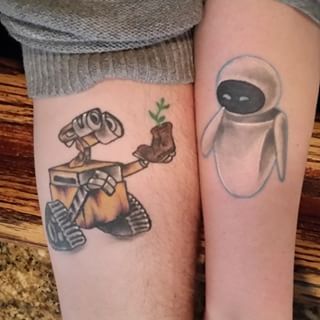 30 puikių derančių tatuiruočių, įskaitant superherojus, gyvūnus ir net avokadą