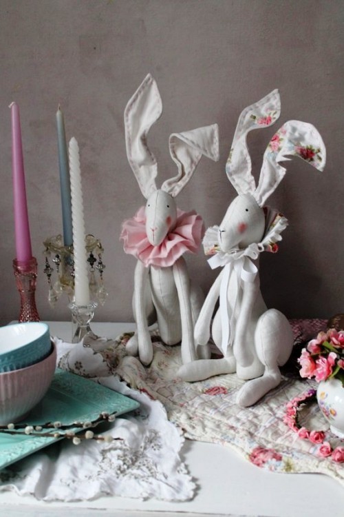 40 רעיונות מצוינים לקישוט עלוב שיק על בובות ארנב פסחא קישוטי שולחן לבנים