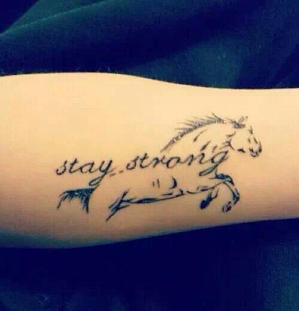 arklio tatuiruotė ant rankovės mergaitei