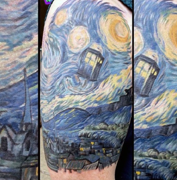 Vincent van Gogh tatuiruotės „Žvaigždėtos nakties“ viršutinės rankovės tatuiruotė