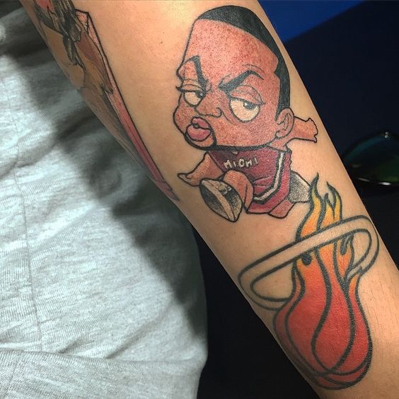 50 krepšinio tatuiruočių, kurios yra tiesiog nuostabios, jos yra „Slam Dunk“