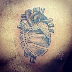 50 krepšinio tatuiruočių, kurios yra tiesiog nuostabios, jos yra „Slam Dunk“