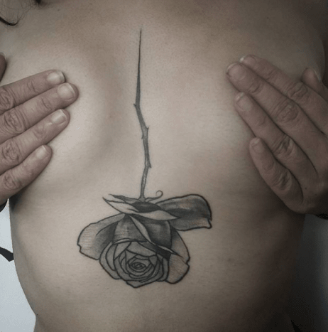 göğüs dövmesi altında, göğüs kafesi dövmesi, dövme, dövme sanatçısı, dövme tasarımı, dövme ilhamı, dövme sanatı, inked, inkedmag