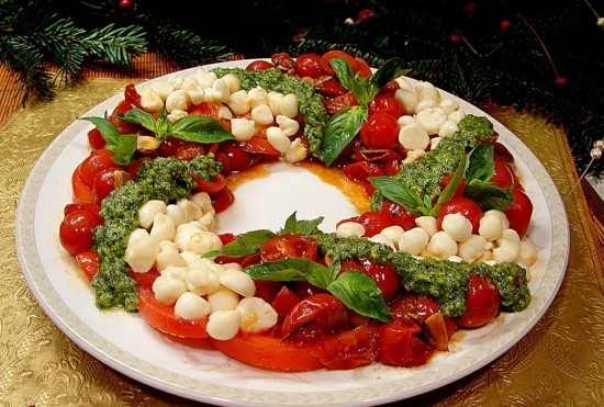 nápad na capresse salát vyrobte si jedlý vánoční věnec sami