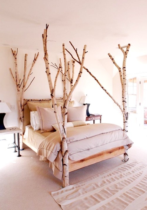 Nápady na skandinávskou březovou kůru a bříza kufru ozdobné postele vyrobené z velkých větví