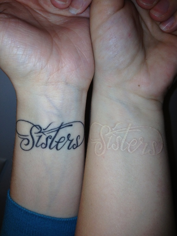 eşleşen-kız kardeşler-dövmeler