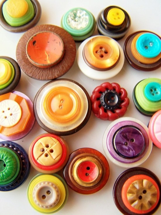 60 høstideer for håndverk med knapper magnetisert fargerike forskjellige kjøleskap