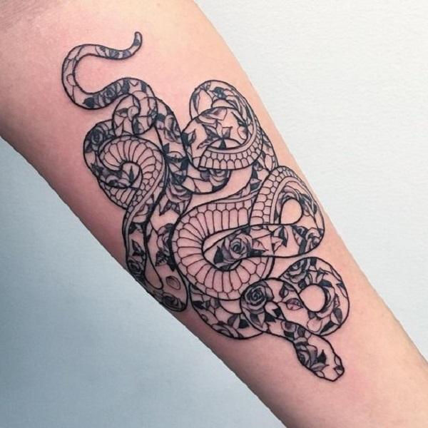 Gyvatės tatuiruotė