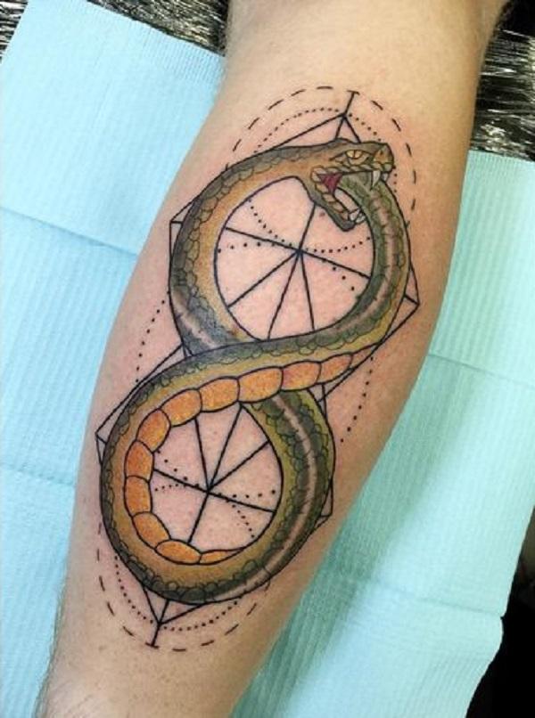 Gyvatės tatuiruotė