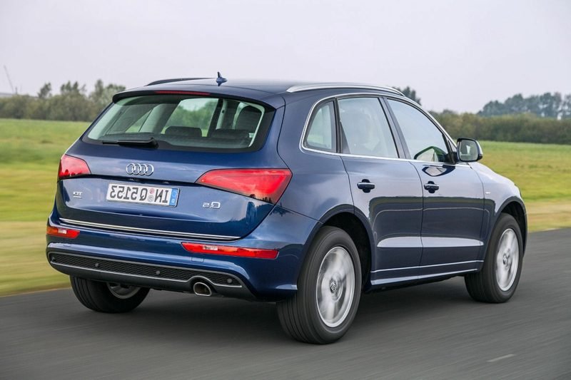 Ταπετσαρίες αυτοκινήτου Audi Q5 πίσω όψη