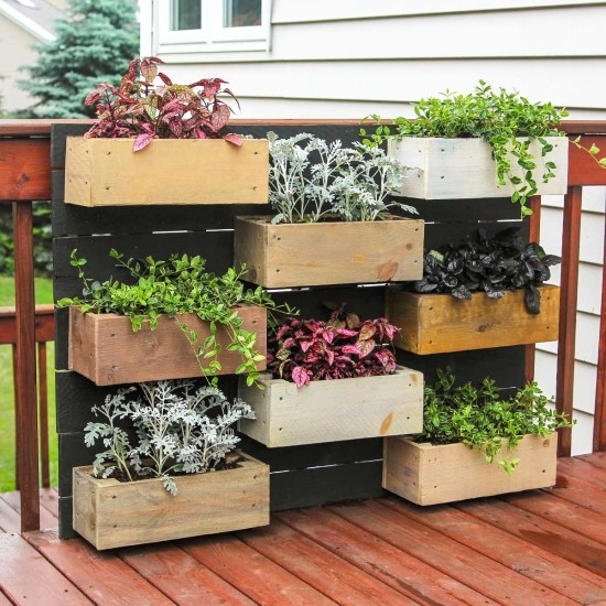 70 DIY κουτιά λουλουδιών για μπαλκόνι και παράθυρο κάθετο κήπο με ξύλινες γλάστρες