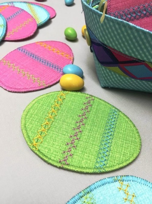 Nápady a projekty na velikonoční dekorace šití pohárů, tácků, vajíček