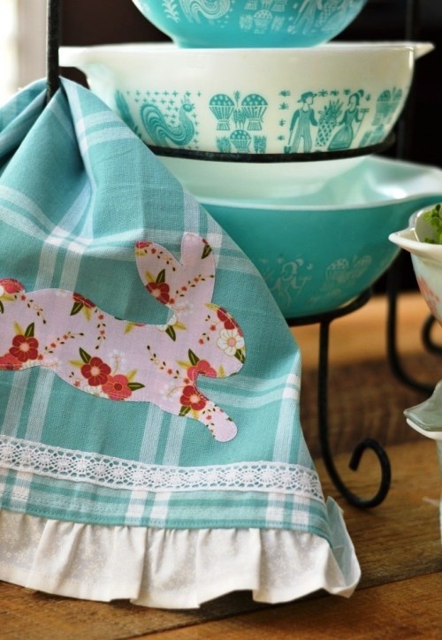 Nápady a projekty pro velikonoční výzdobu šití ručníku kuchyňského jezírka zajíček patchwork retro vintage