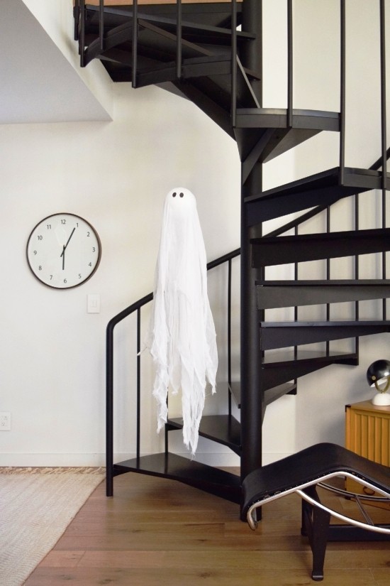 Ideer for å lage spøkelser til lang flytende spøkelsesost