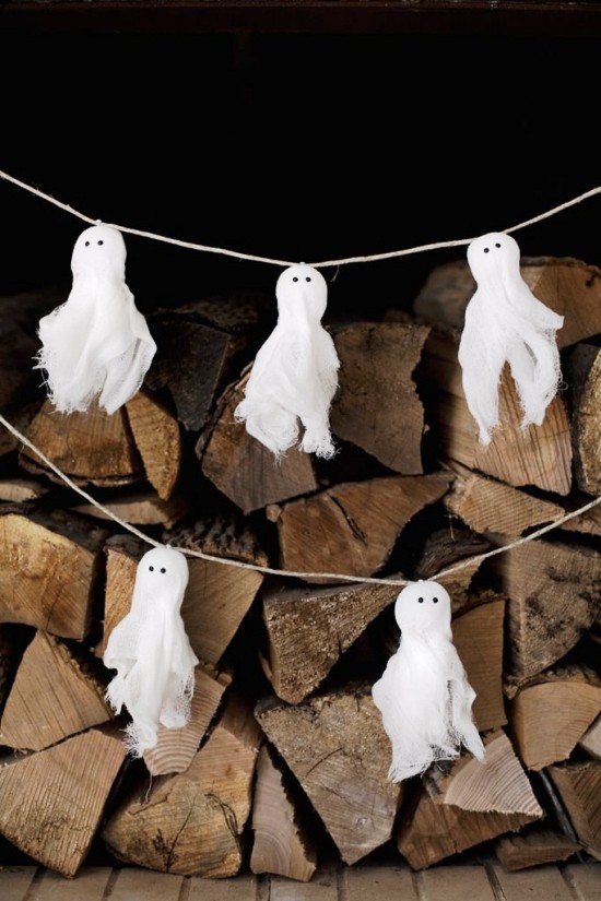 Ideer for å lage spøkelser spøkelsekrans med osteklut