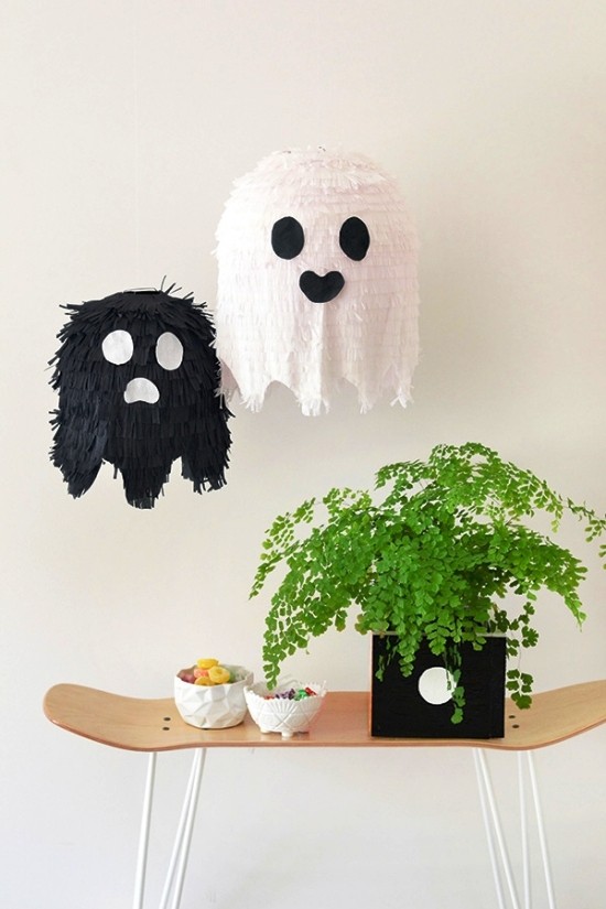 Ideer for å lage spøkelser ghost pinata svart og hvitt