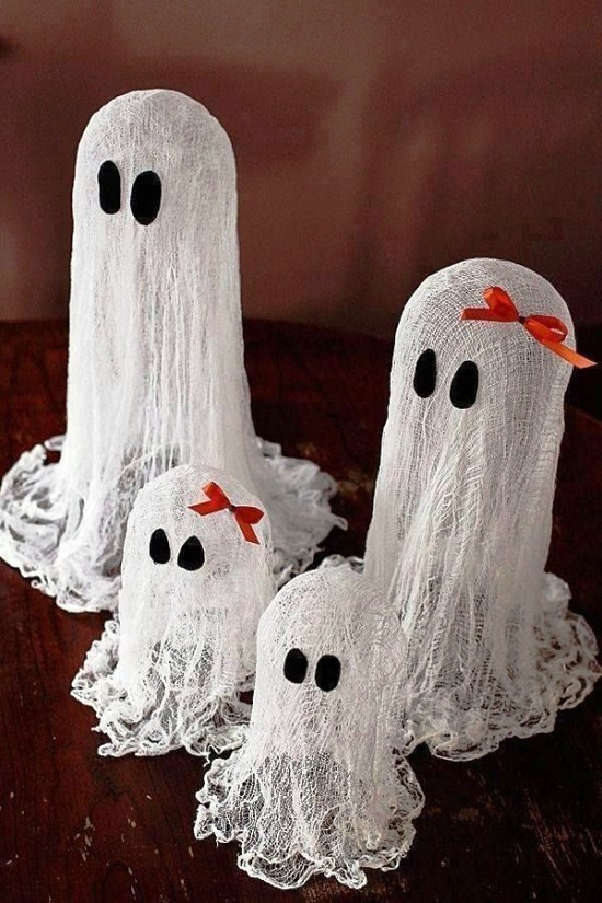 Ideer for å gjøre spøkelser morsomme spøkelsesfamilier små store