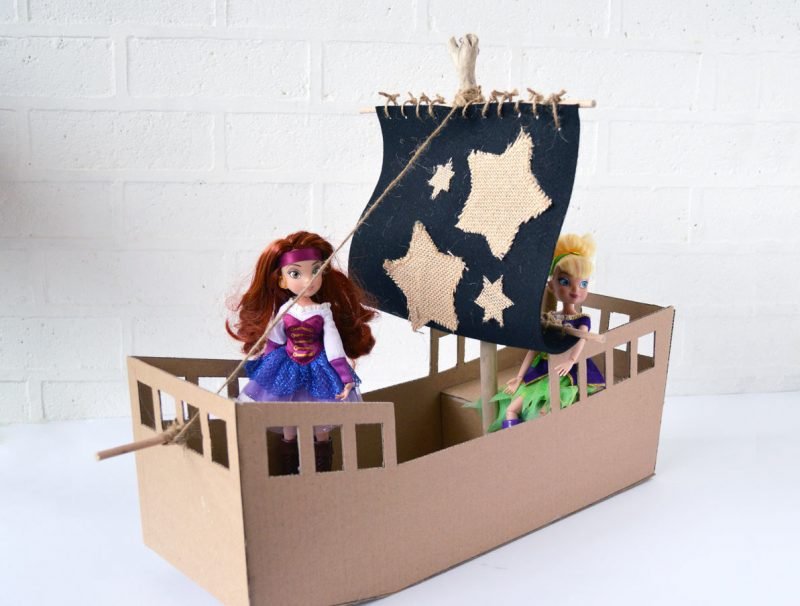 Řemeslné nápady pro děti: sestavte pirátskou loď