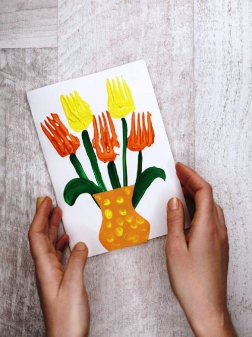 80 čerstvých jarních nápadů na drobnou práci s tulipány vytištěnými barevnými přáními s vidličkami