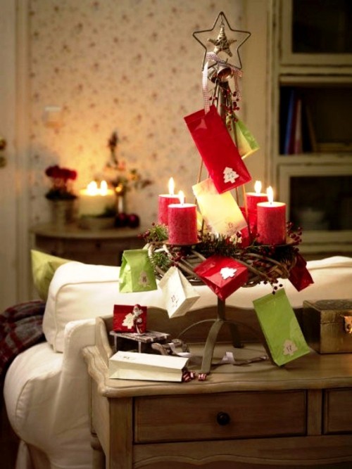 Vyrobte si vlastní adventní věnec s dárky na vánoční stromeček