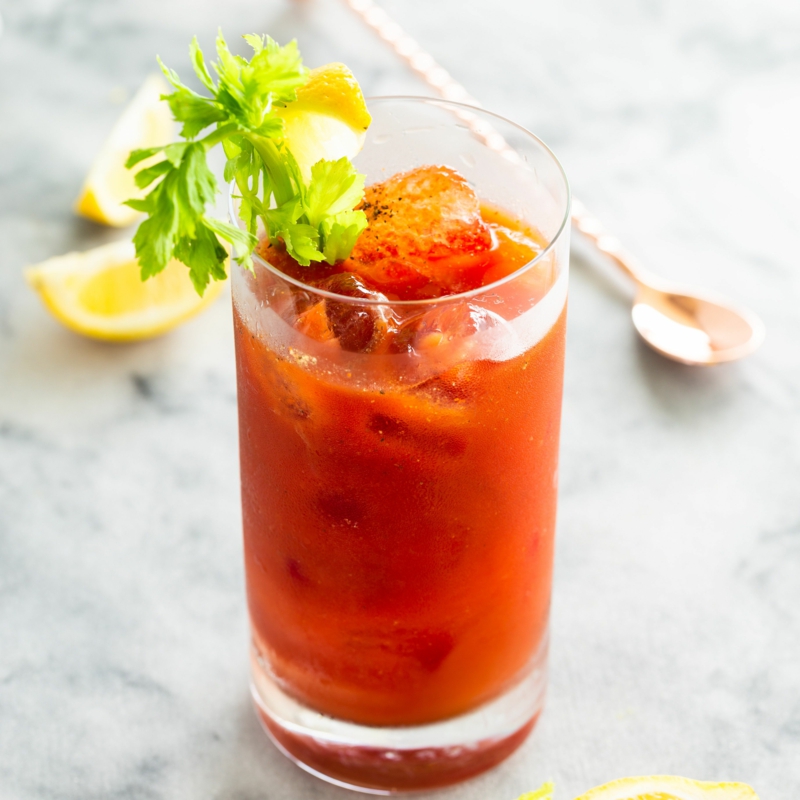 Forbered Bloody Mary uten alkohol