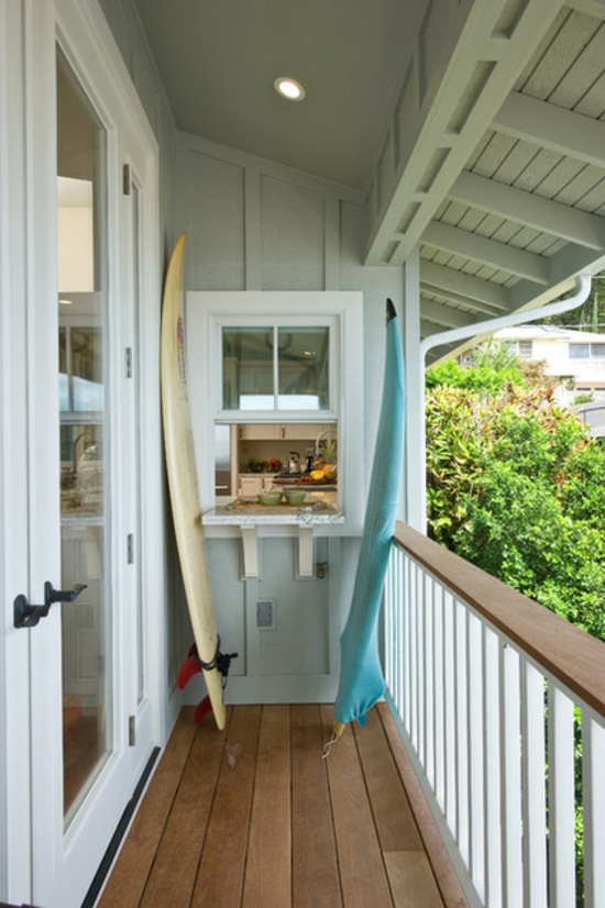 Balkonový nábytek uvnitř venku dřevěný malý balkonový parapet