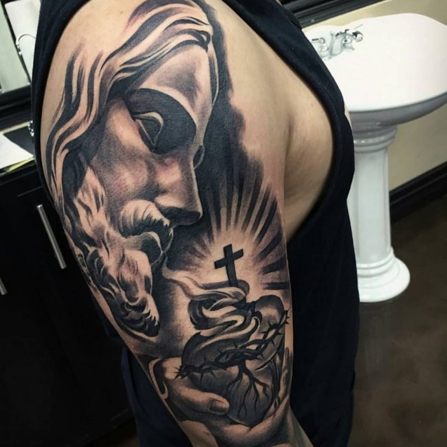 Christian Tattoos - İnancını Gösteren En İyiler - Christian Tattoo Art