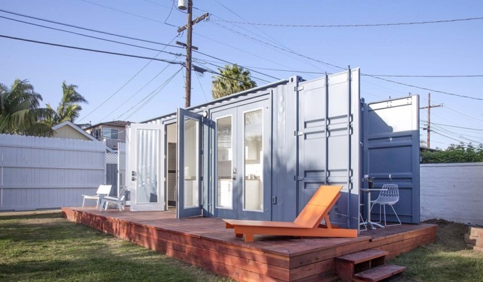 Plasser ideer for å bygge et containerhus selv