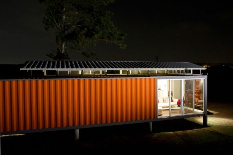 container house container of hope Benjamin Garcia Saxe winkel