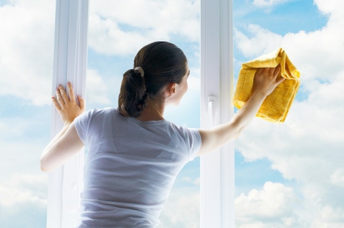 rengjøring av vinduer og rydding