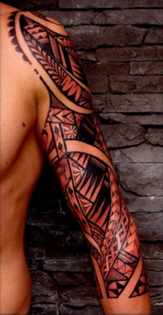 tatoveringer menn ermer fargede abstrakte tatoveringsmotiver