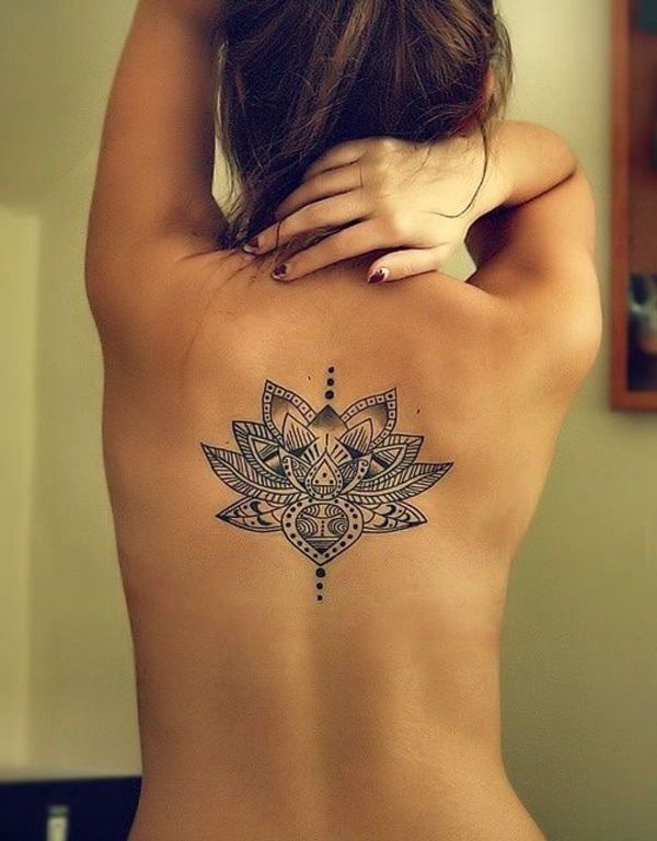 tatoveringsmotiver kvinner tilbake tatoveringsideer lotus