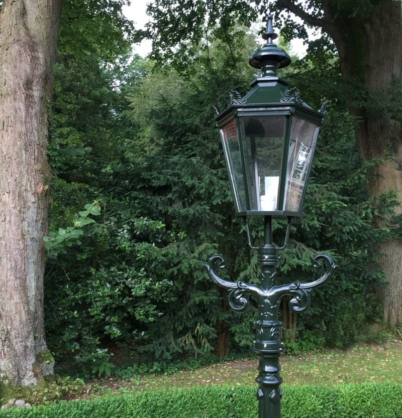 Nápady na osvětlení zahrady osvětlovací lampa
