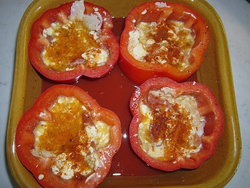 Večeře zeštíhlující papriky s vejci