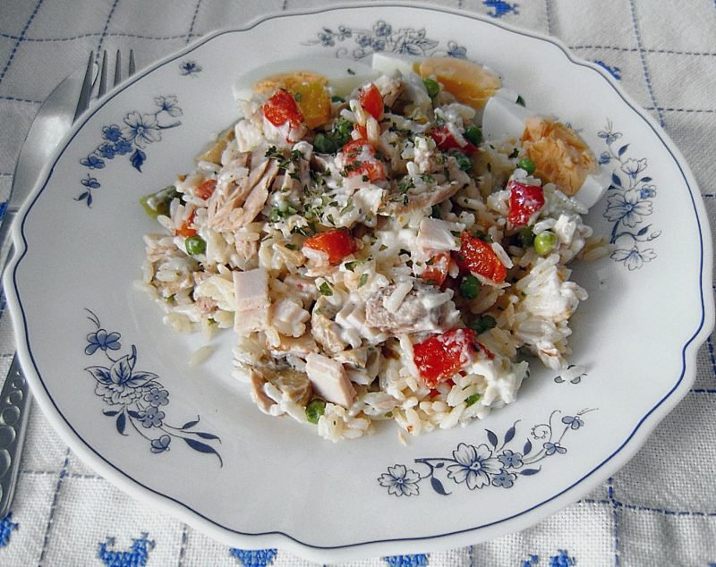 rychlé recepty oběd večeře rýže s tuňákem a vařenými vejci