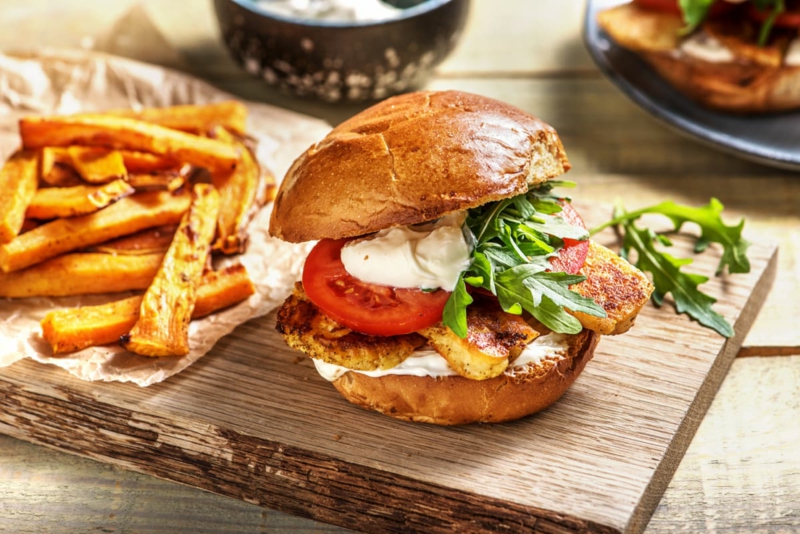 Halloumi burger se zeleninou recept