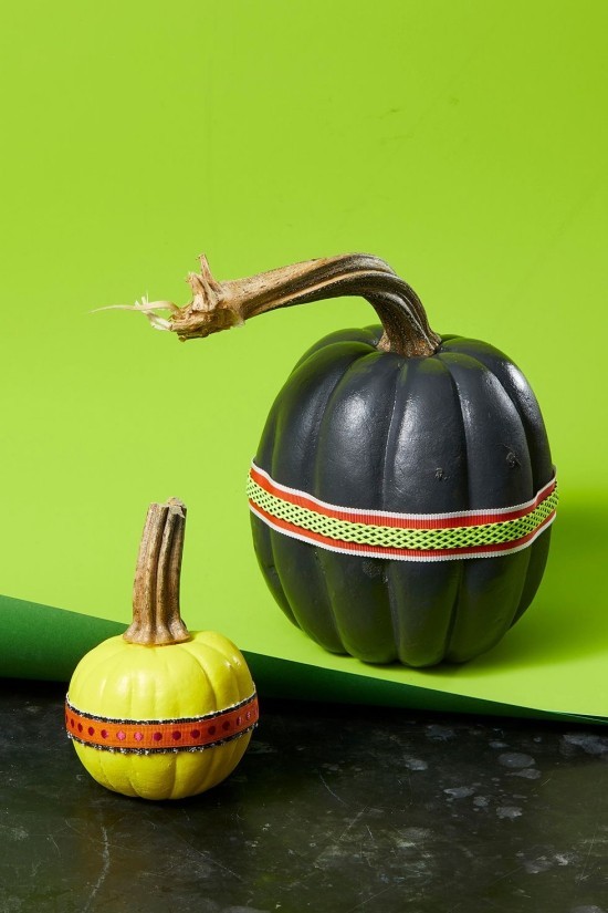 Malování halloweenské dýně - 140 uměleckých nápadů a pokynů černou a zelenou mašlí