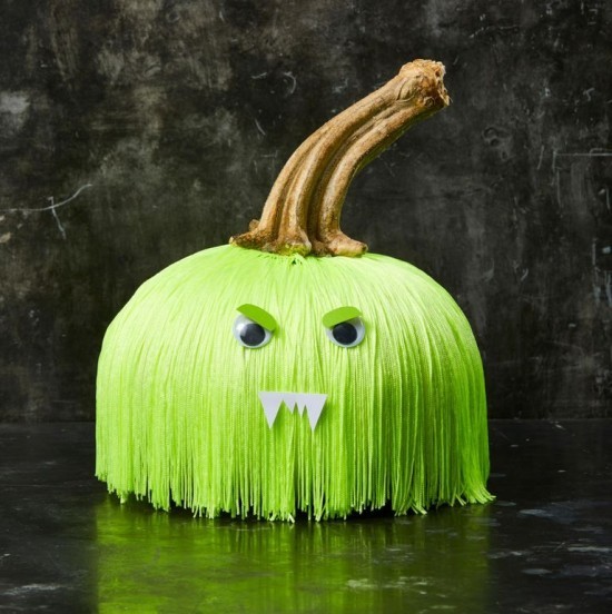 Halloween dýňová malba - 140 uměleckých nápadů a návodů lemovaných příšerkou zelenou dýní