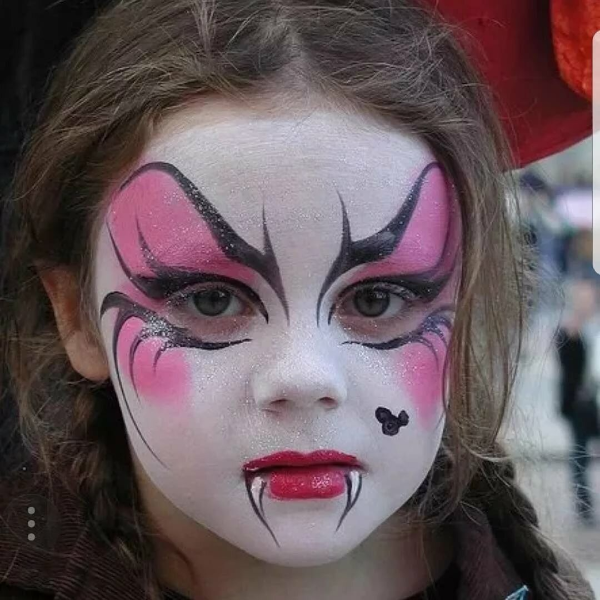 Halloween Make Up - nápady pavoučí tváře