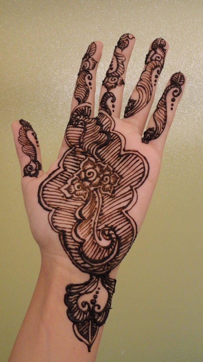 henna motivy pro ruce